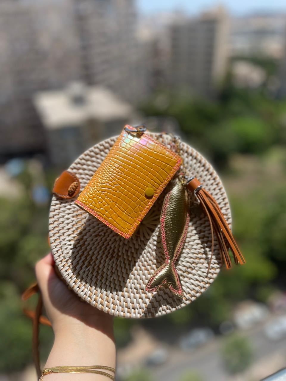 GLOWY FISH - BAG CHARM